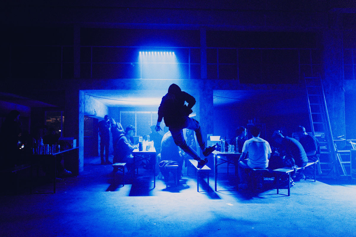 Loading... just a sec